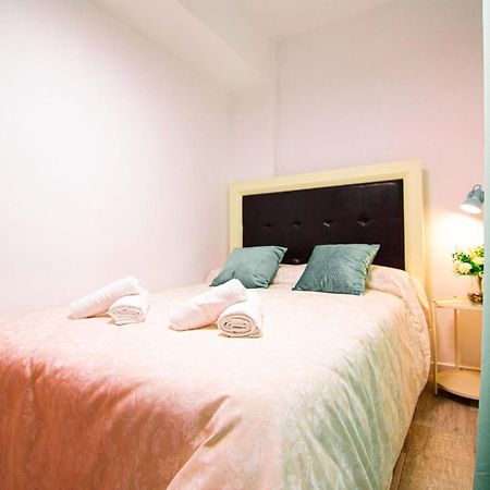 Edomus Playa Y Sol Boutique Apartamento Sevilha Exterior foto